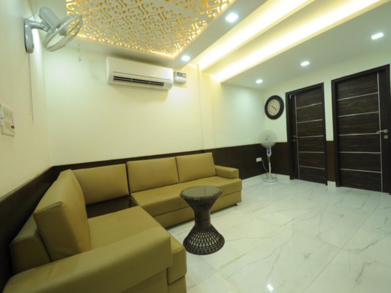 Hotel Hill Palace -Near Karol Bagh Metro Station Δελχί Εξωτερικό φωτογραφία