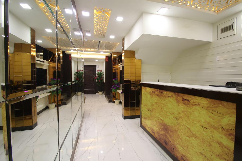 Hotel Hill Palace -Near Karol Bagh Metro Station Δελχί Εξωτερικό φωτογραφία