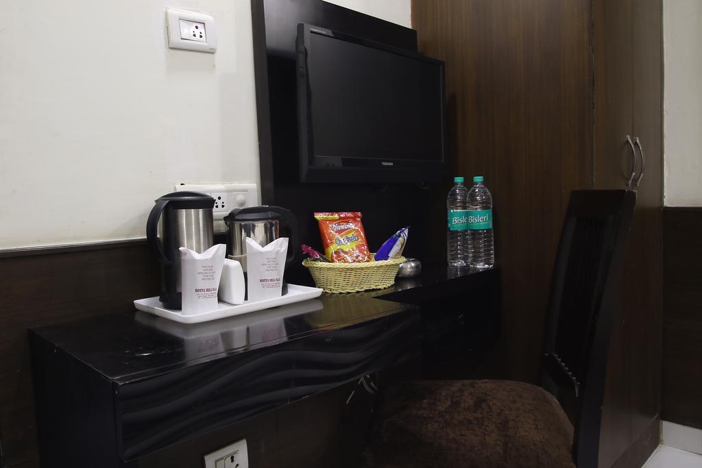 Hotel Hill Palace -Near Karol Bagh Metro Station Δελχί Εξωτερικό φωτογραφία